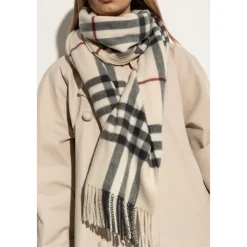 Burberry Tørklæder*Cashmere Scarf Beige
