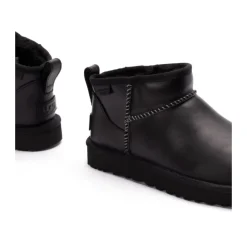 UGG Støvler*Classic Ultra Mini Leather Regenerate Støvler Black Sort