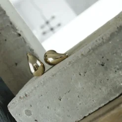 Dansk Copenhagen Smykker*Courage Waterproof Paisley Earring 18K Gold Plating Gul