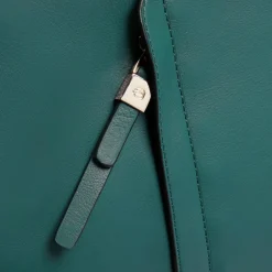 Piquadro Laptop Tasker*Expandable, slim women's laptop bag with iPad® compartment, shock absorbing and RFID protection Grøn