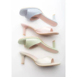 Estro Stiletter*Heeled Leather Mules Blå