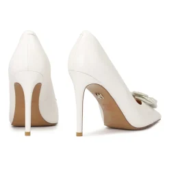 Kazar Pumps|Stiletter*e læderpumps med glitrende blomst Hvid