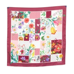 Gucci Tørklæder*Printed Silk Foulard Multifarvet