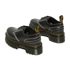 Dr. Martens Snøresko*Quiltede Platform Sko Sort