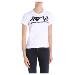 Comme des Garçons Play T-Shirts*Stilfuld T-shirt med Logo Print Hvid